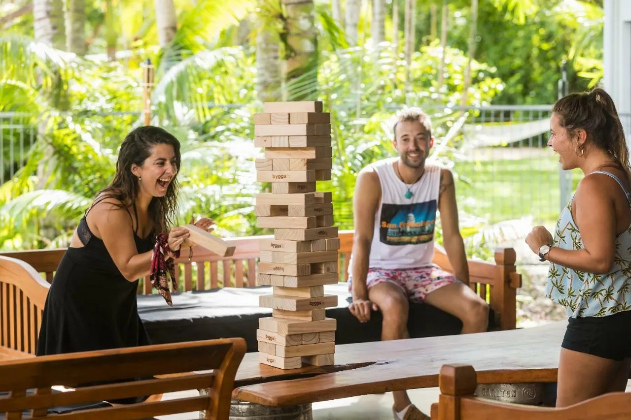 Summer House Cairns Hostel