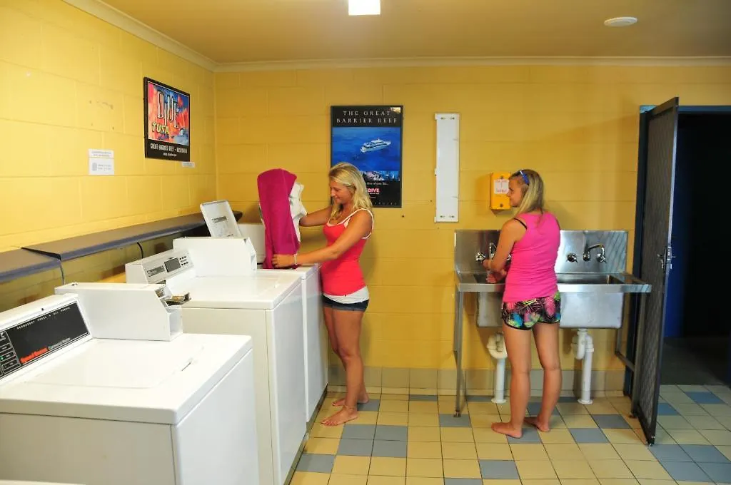Summer House Cairns Hostel